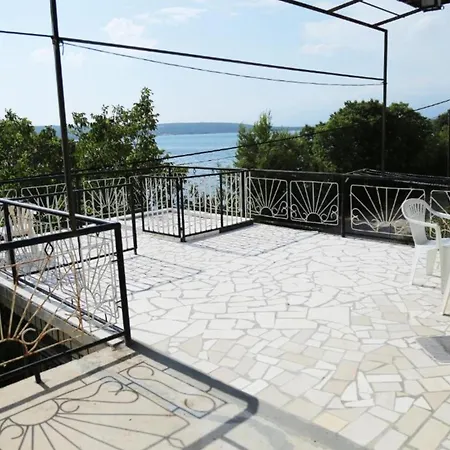 Beachfront 51
